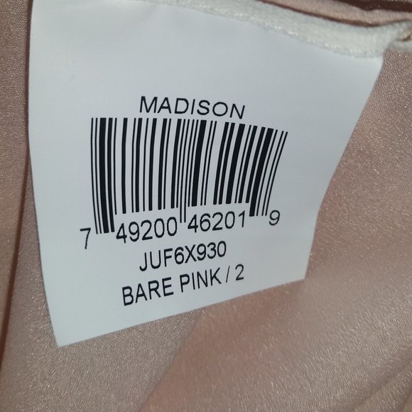 BCBG MaxAzria tiered bare pink halter cocktail/party/prom dress NWOT - Picture 7 of 7